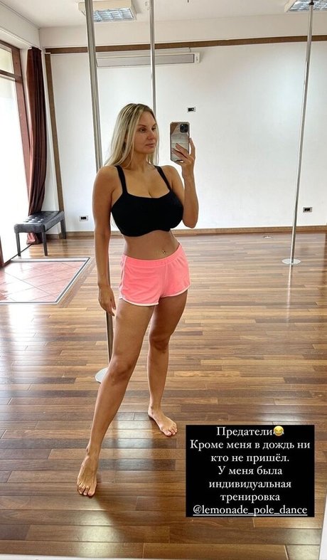 タトゥーオンリーファン 無料裸 写真