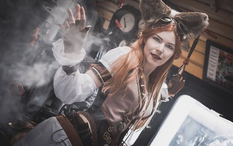 Anya Ichios セクシーモデル 画像