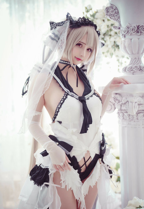 アラブ人妻オンリーファンズ ポルノ 写真