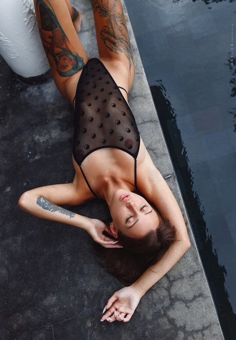 アナルオーガズム オンリーファンズ 無料アダルト 写真