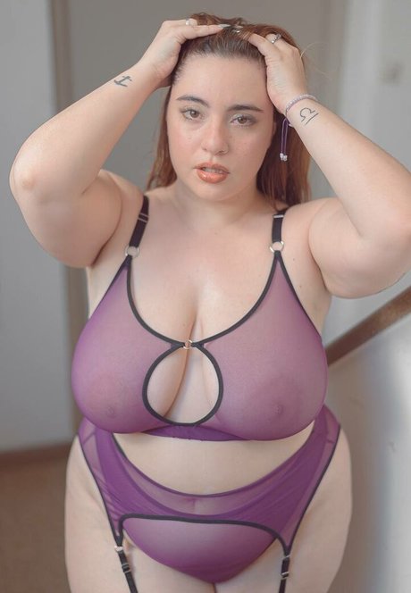 Chinitasc1 セックスモデル 画像