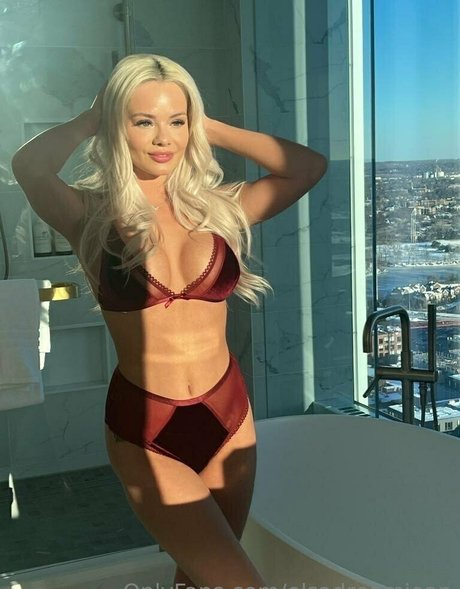 妊娠中のオンリーファンズ パーフェクト 画像