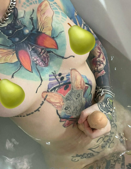 inkedines 無料のポルノスター 画像