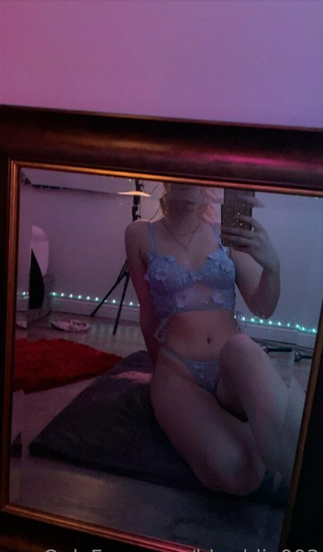 bbaddie003 美しいスター 写真