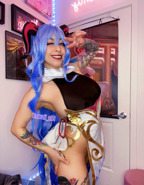 Kawaii girl スター 裸 画像