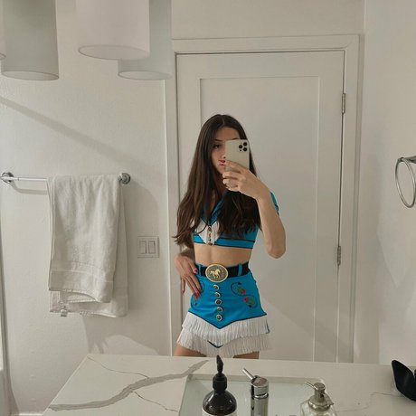 足 マンコ オンリーファンズ ホットセックス 写真