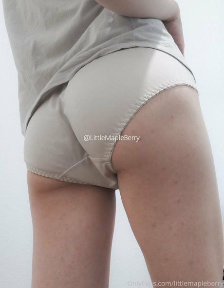 ブロンドのお尻オンリーファンズ えろ ギャラリー