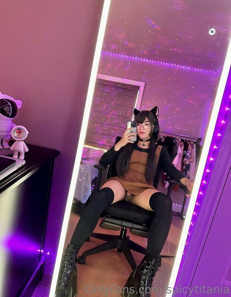 asmr ジンジャー オンリーファンズ 無料アダルト 画像