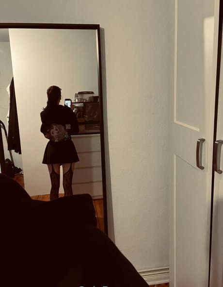 cuteeamaya エロティックモデル 写真