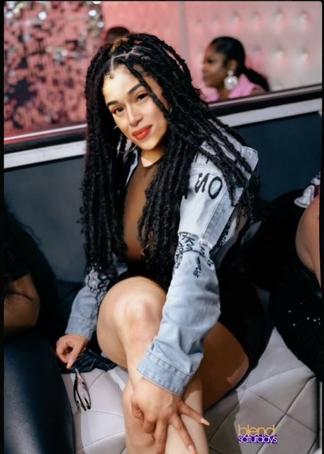 safiyaswrld セクシーなポルノスター ギャラリー