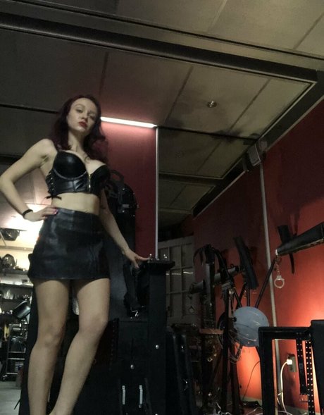 mistresslfatale 完璧なモデル 写真