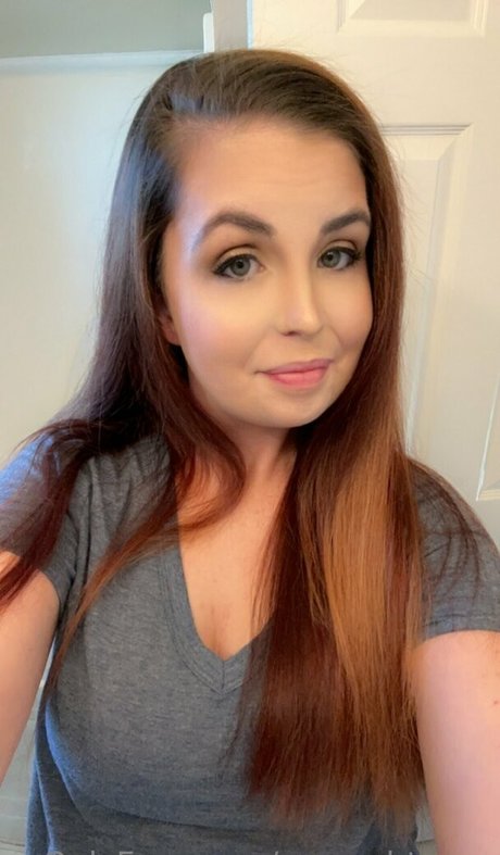 xxsarahtease スター xxx 写真