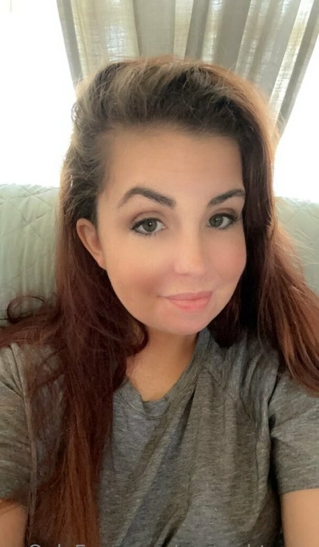 巨尻オンリーファン ポルノ 写真