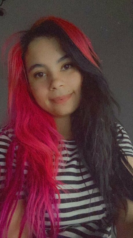 taylorhenriesfree HDモデル ギャラリー