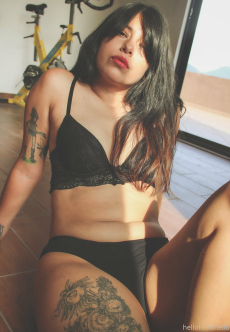 アマチュアブロンドオンリーファンズ 無料アダルト 写真