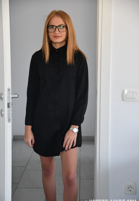 日本の熟女オンリーファンズ トップ 画像