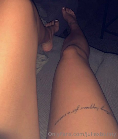 アナルファックオンリーファンズ 無料 写真