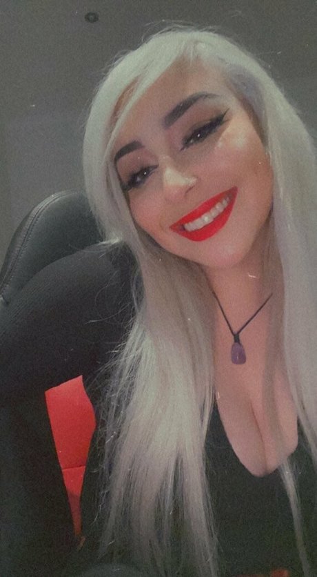 sawina エロティック女優 画像