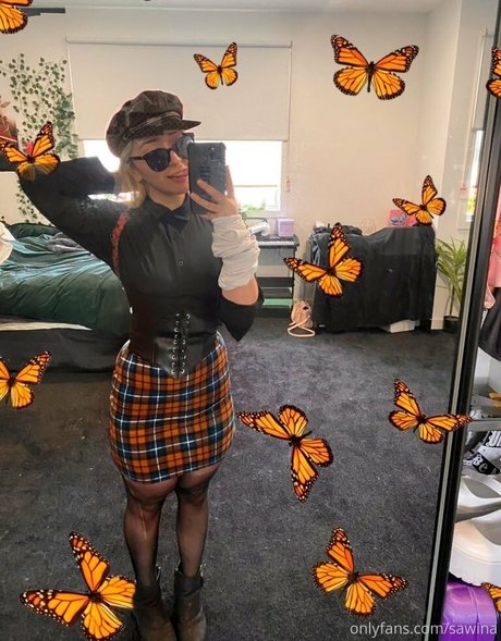 sawina ヌードのポルノスター 画像