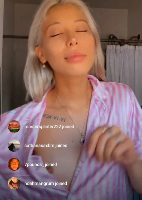 後背位オンリーファンズ 美しいxxx 画像