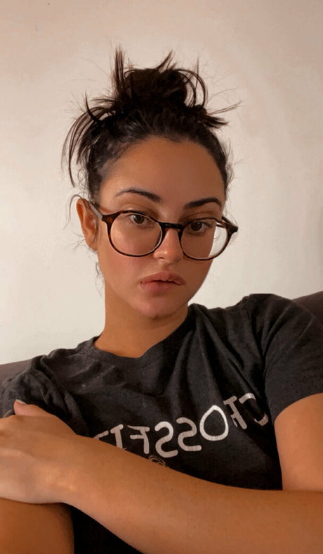 emmafkfree ホットなスター 画像