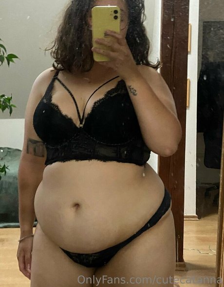 ぽっちゃりブルネットオンリーファンズ 無料裸 写真