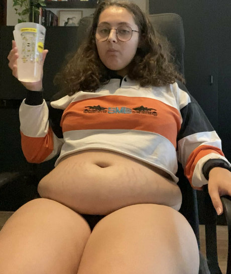 cutecatanna 裸モデル 写真