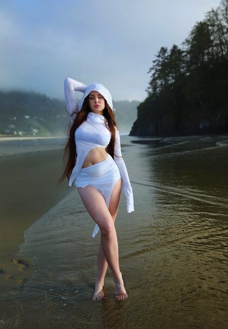 _li si_ ヌード女優 写真