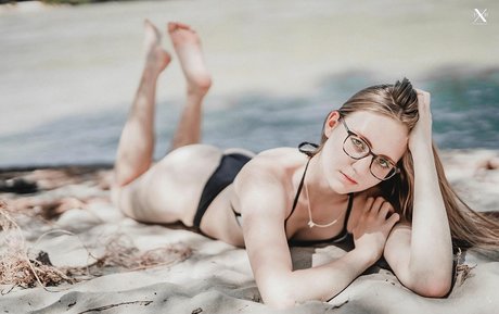 ich tina ポルノスター ギャラリー