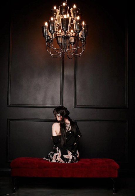 クリーミーなプッシーオンリーファンズ ホット 写真