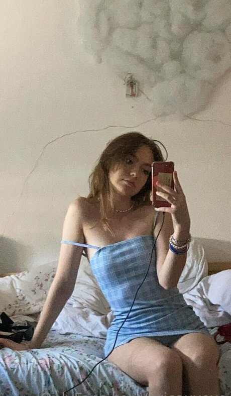 emilyxxoxo アートモデル 写真