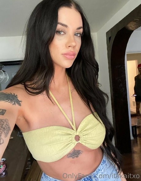 ビキニプリンセスオンリーファンズ 無料エロ ギャラリー