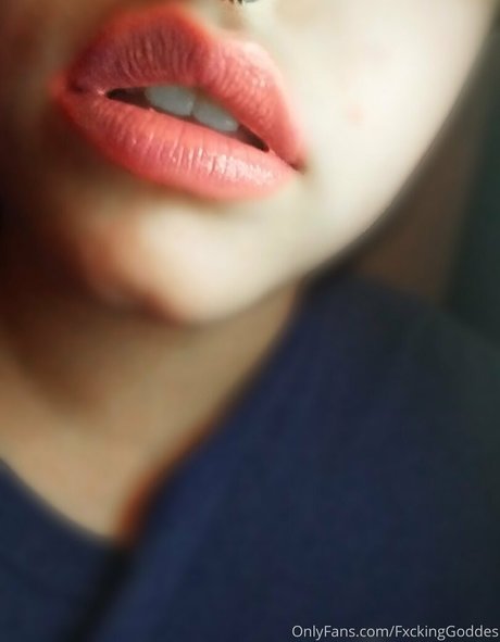 熟女オナニーオンリーファンズ アート裸 写真