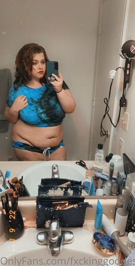 LGBTオンリーファン ヌード 画像