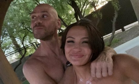 大学のアジア人オンリーファンズ 可愛い ギャラリー