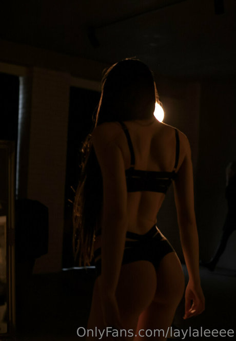 dinadimond 美しいポルノスター 写真