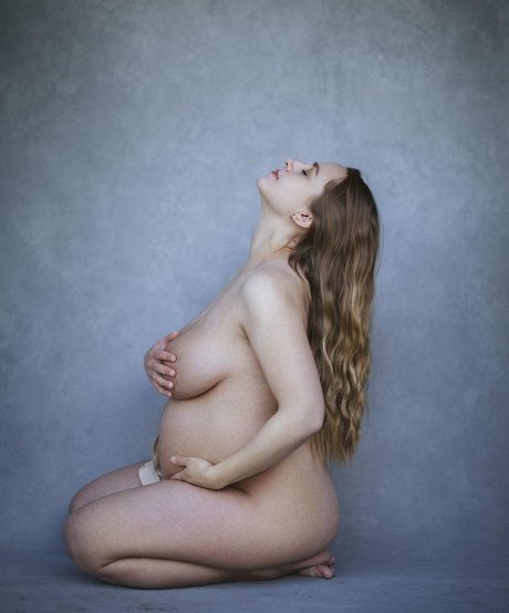 Hannah Witton モデル 写真