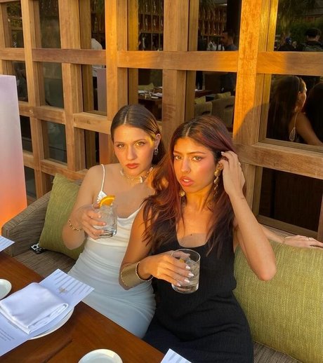 異人種間XXX オンリーファンズ 無料ポルノ 画像