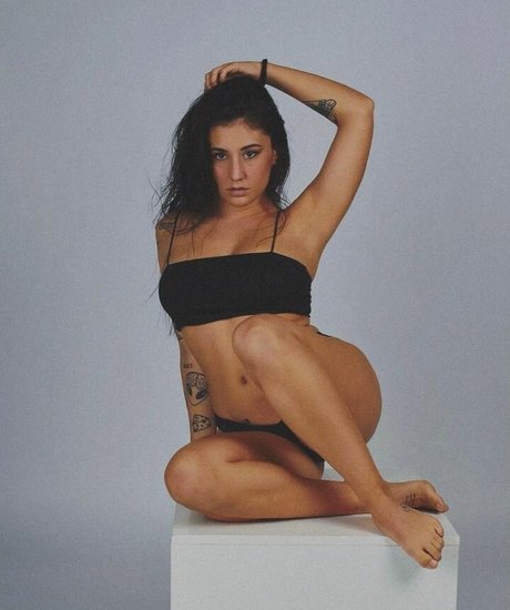 Raquel Tamborino ホット女優 アーカイブ