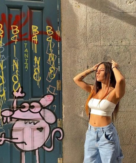 Raquel Tamborino エロティックなモデル 写真