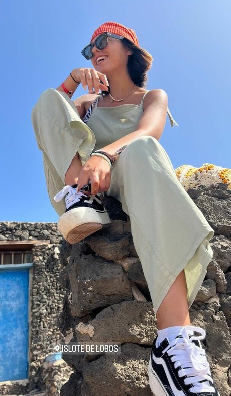 Marta De Lola モデル 画像