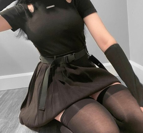 メガネのフェラチオオンリーファンズ 美しい ギャラリー