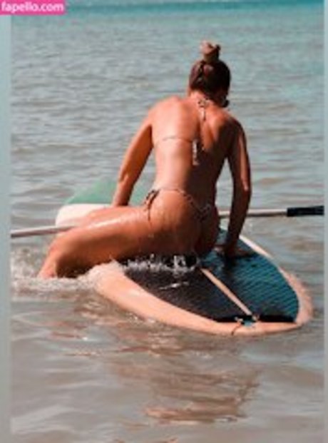 カムフィートオンリーファンズ ポルノ 写真