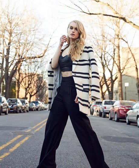 Leven Rambin ポルノスター 写真