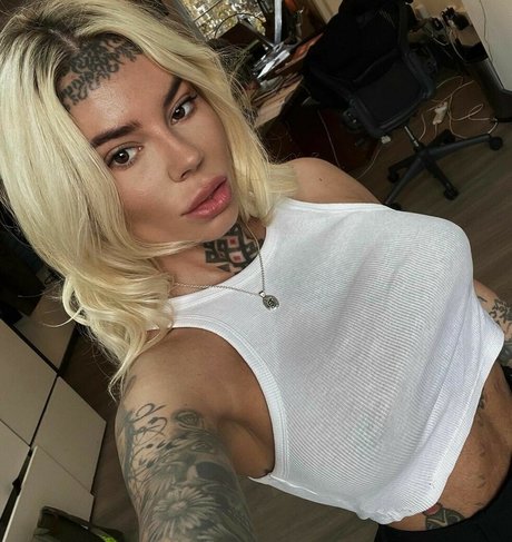 Ellis Cooper ポルノスター セクシー 写真