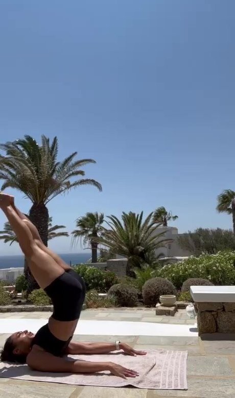 Shirin Olivia xxxモデル ギャラリー