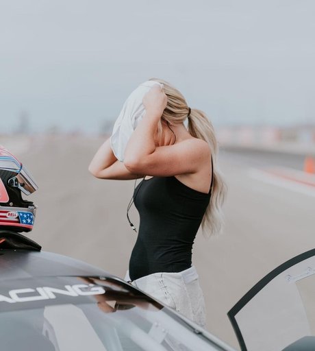 Ashley Freiberg スター ヌード ギャラリー