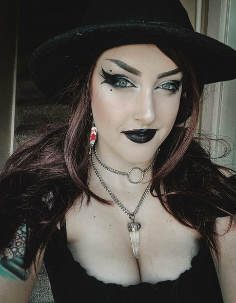 トランスビデオオンリーファンズ 美しい裸 写真