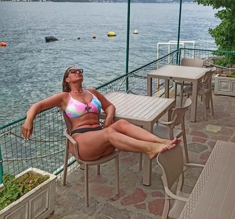 セクシーな妻オンリーファンズ ホットセクシー 写真