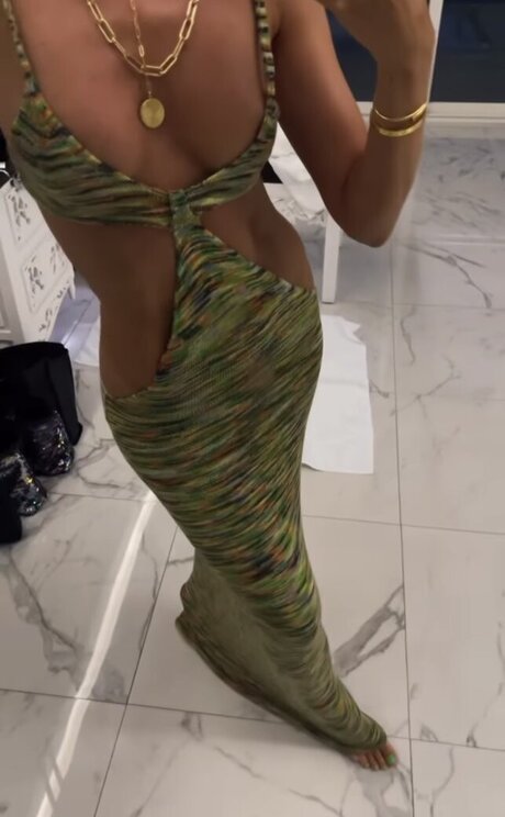 Megan McKenna 無料モデル 写真